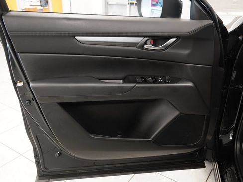 Used 2017 MAZDA CX-5 Touring FWD image 16