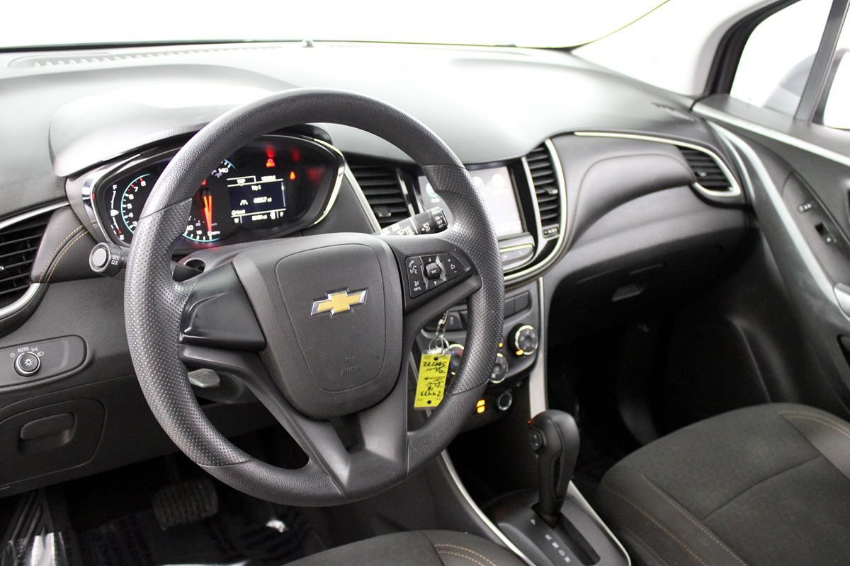 Used 2018 Chevrolet Trax LS FWD image 6