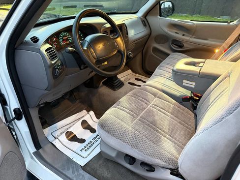 Used 1998 Ford F150 XL RWD image 8