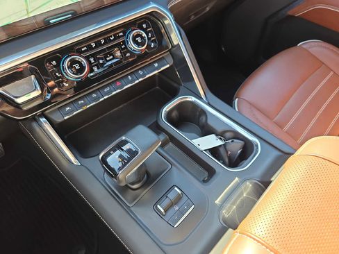 Used 2023 GMC Sierra 1500 Denali Ultimate image 13