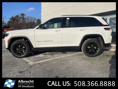 New 2026 Jeep Grand Cherokee Altitude