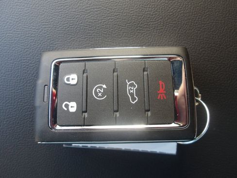 New 2025 Jeep Grand Cherokee L Limited w/ Luxury Tech Group II image 20