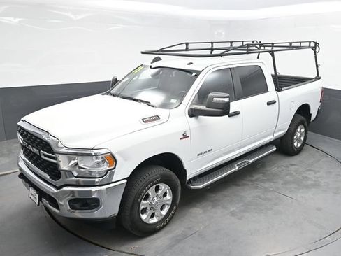 Used 2023 RAM 2500 Big Horn w/ Level 1 Equipment Group AWD/4WD image 30