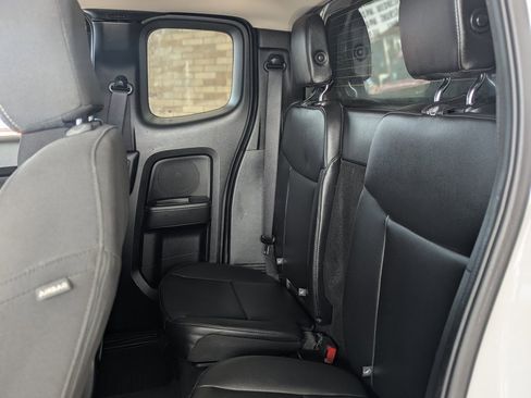 Used 2022 Ford Ranger XLT w/ Equipment Group 301A Mid image 14