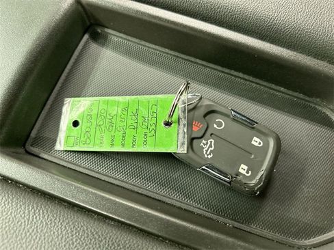 Used 2020 GMC Sierra 1500 SLE w/ SLE Value Package image 12