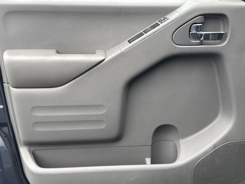 Used 2019 Nissan Frontier Desert Runner image 14