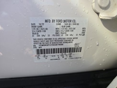 Certified 2022 Ford Explorer Limited w/ Equipment Group 301A image 28