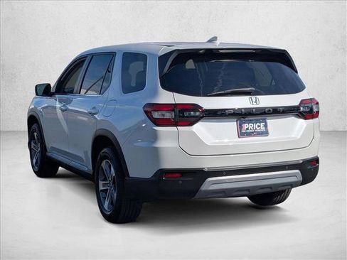 Used 2024 Honda Pilot EX-L image 8