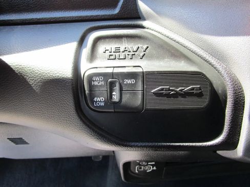 Used 2023 RAM 2500 Big Horn w/ Level 1 Equipment Group AWD/4WD image 12