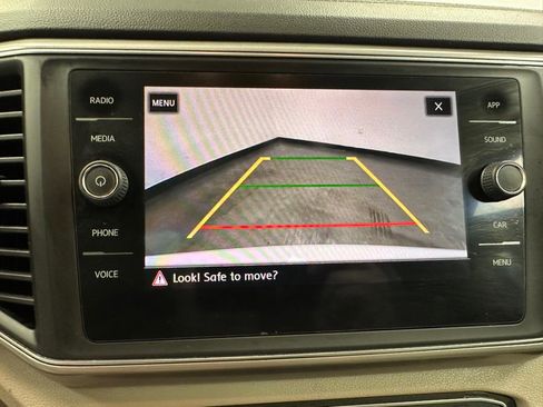 Used 2019 Volkswagen Atlas SE w/ Panoramic Sunroof Package image 32