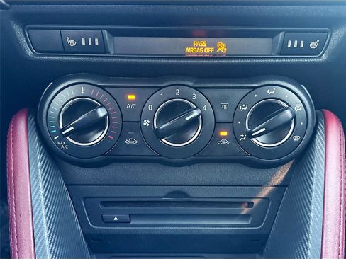 Used 2017 MAZDA CX-3 Touring w/ Premium Package image 17