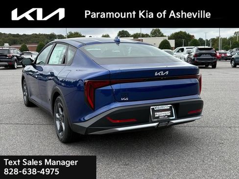 New 2025 Kia K4 LXS image 4