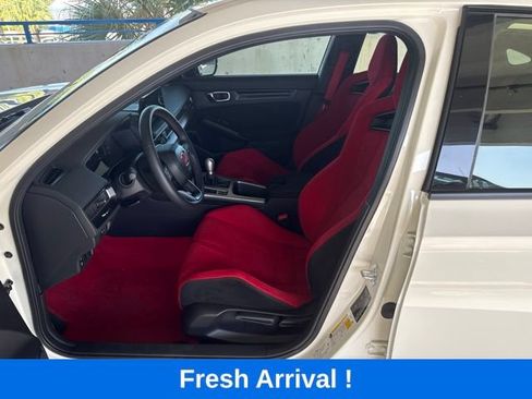 Used 2025 Honda Civic Type R image 2