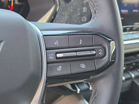 New 2026 Chevrolet Colorado ZR2 AWD/4WD image 17