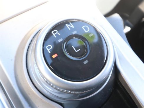 Certified 2022 Ford Explorer XLT w/ Equipment Group 202A image 19