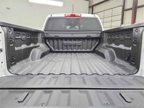 New 2026 GMC Canyon AT4 image 39