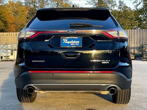 Used 2018 Ford Edge Titanium image 4