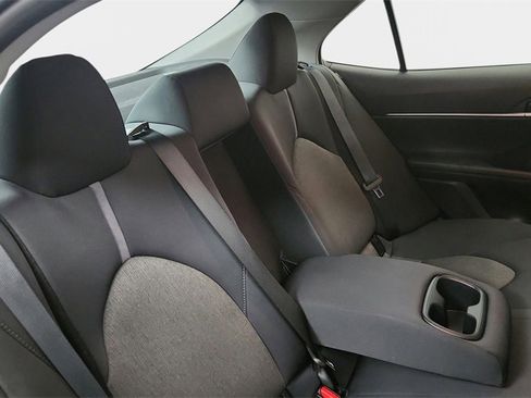 Used 2024 Toyota Camry LE image 11