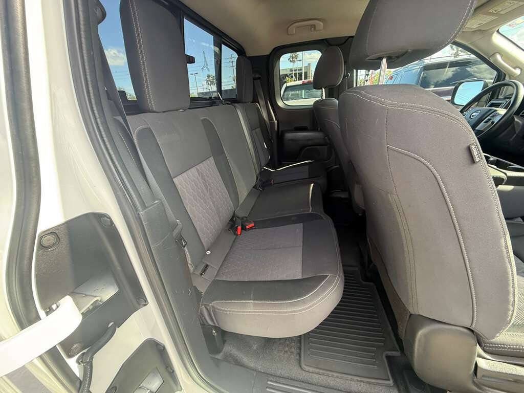 Used 2022 Nissan Titan S RWD image 13