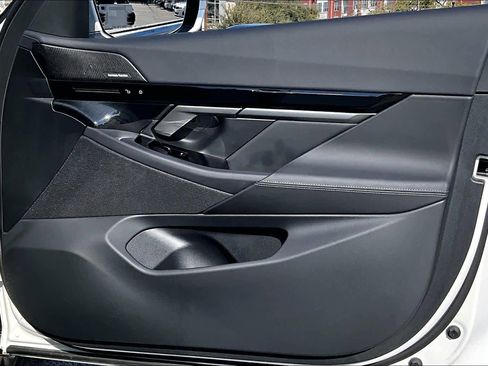 Used 2026 BMW 530i image 21