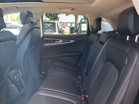 Certified 2023 Lincoln Nautilus Reserve w/ Equipment Group 201A AWD/4WD image 6