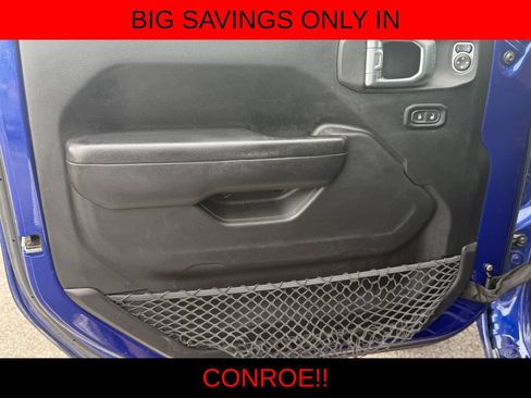 Used 2018 Jeep Wrangler Sport AWD/4WD image 10