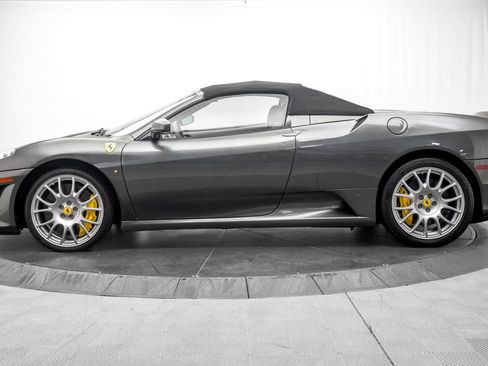 Used 2009 Ferrari F430 Spider RWD image 4