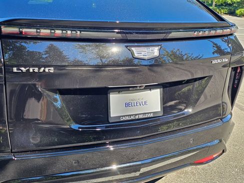 New 2026 Cadillac Lyriq Sport AWD/4WD image 14
