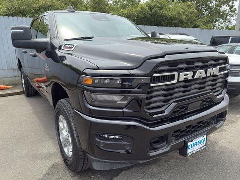 New 2025 RAM 2500 Big Horn image 9