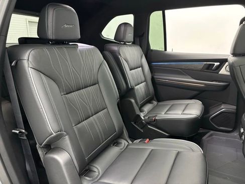 New 2026 Buick Enclave Avenir image 44