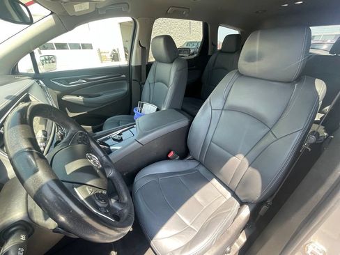 Used 2020 Buick Enclave Essence w/ Sport Touring Edition FWD image 21