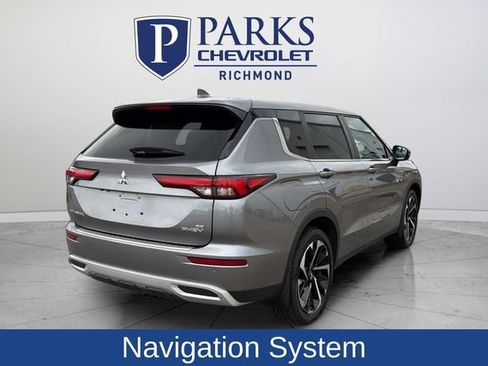 Used 2023 Mitsubishi Outlander SE AWD/4WD image 7