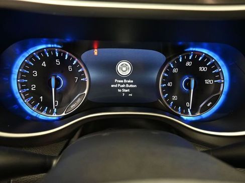 New 2026 Chrysler Pacifica Select FWD image 11