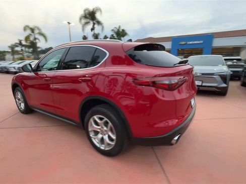 Used 2019 Alfa Romeo Stelvio image 6
