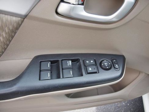 Used 2014 Honda Civic EX image 8