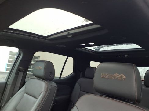 Used 2023 Chevrolet Traverse High Country w/ LPO, Floor Liner Package image 26