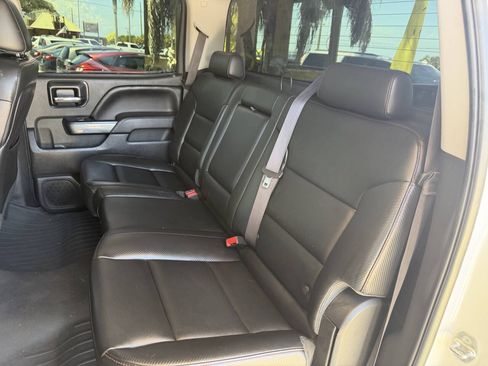 Used 2014 GMC Sierra 1500 SLT w/ All-Terrain Package AWD/4WD image 12