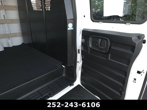 Used 2025 Chevrolet Express 2500 w/ Driver Convenience Package RWD image 27