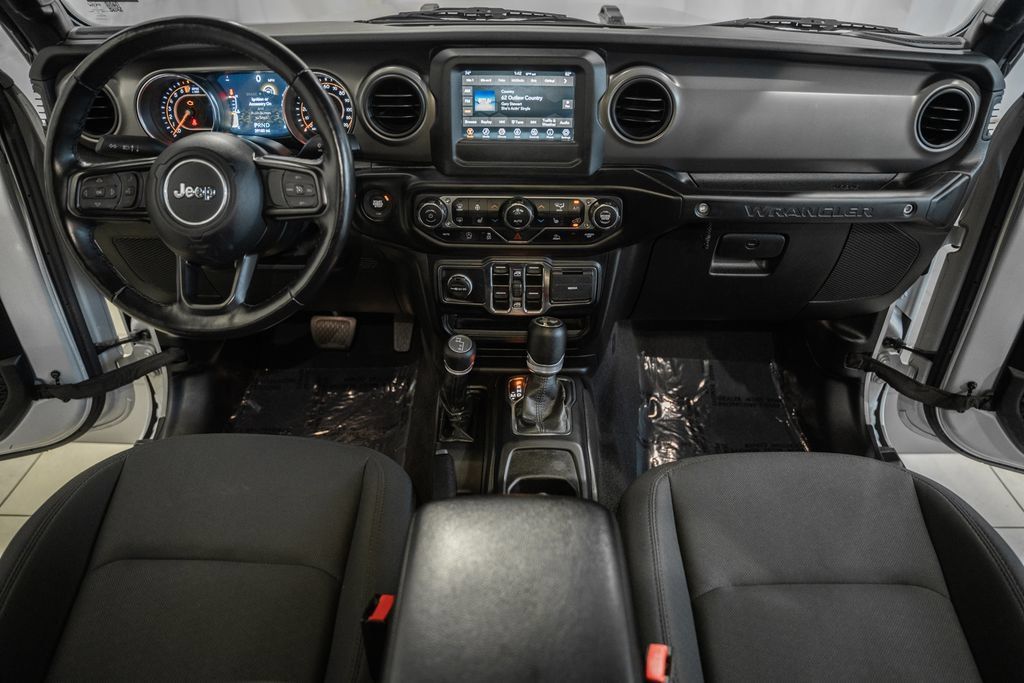 Used 2022 Jeep Wrangler Unlimited Sport AWD/4WD image 21