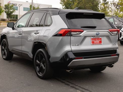 Certified 2020 Toyota RAV4 XSE w/ XSE Grade Weather Package AWD/4WD image 7
