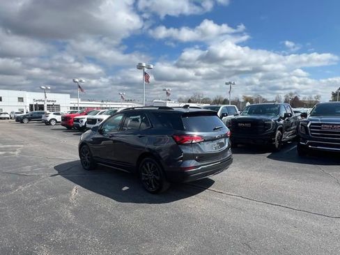 Certified 2023 Chevrolet Equinox RS FWD image 8