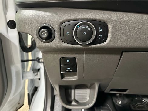 Used 2021 Ford Transit 150 XL image 39