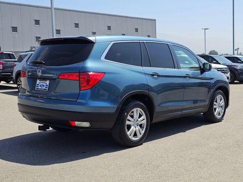 Used 2016 Honda Pilot LX image 6