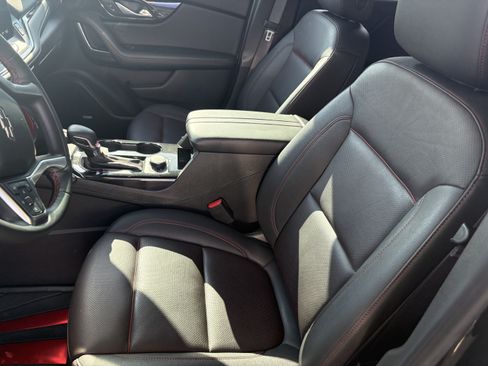 Used 2024 Chevrolet Blazer RS w/ Driver Confidence II Package FWD image 1