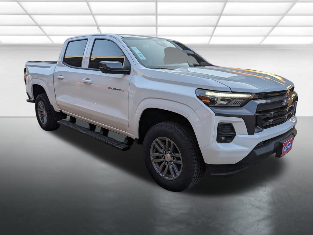 New 2026 Chevrolet Colorado LT w/ LT Convenience Package AWD/4WD image 1