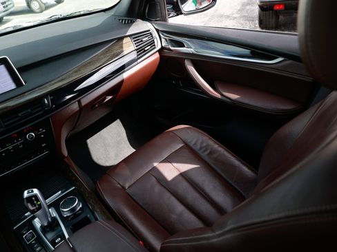 Used 2017 BMW X5 xDrive40e image 27