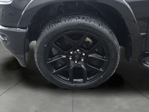 Used 2021 RAM 1500 Laramie w/ Night Edition AWD/4WD image 4