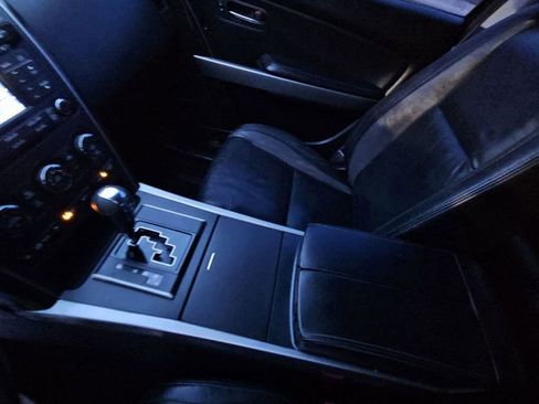 Used 2011 MAZDA CX-9 Grand Touring w/ Moonroof & Bose Audio Pkg image 17