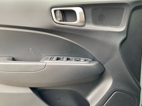 New 2026 Hyundai Venue SEL image 23