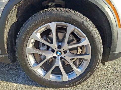 Certified 2025 BMW X5 xDrive40i w/ Premium Package image 8
